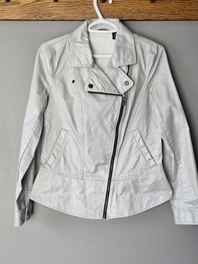 Dkny Metallic Silver Asymmetric Zip Moto Silhouette Coated Cotton Jacket